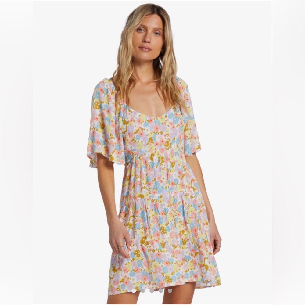 Billabong Babydoll Dress- perfect condition NWT